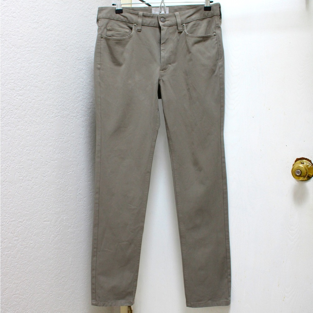 Everlane Men’s Performance 5-Pocket Pants in Dried Thyme